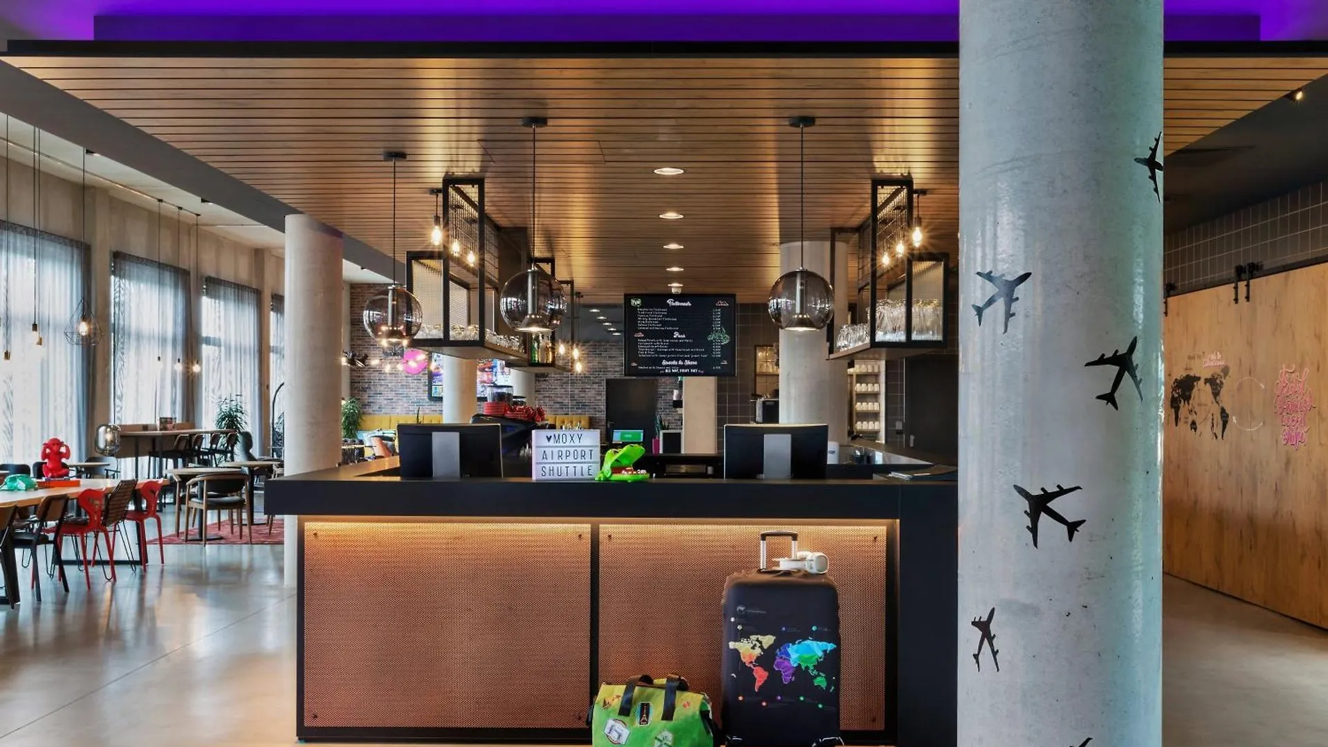 Moxy Frankfurt Airport Kelsterbach Hotel Germany